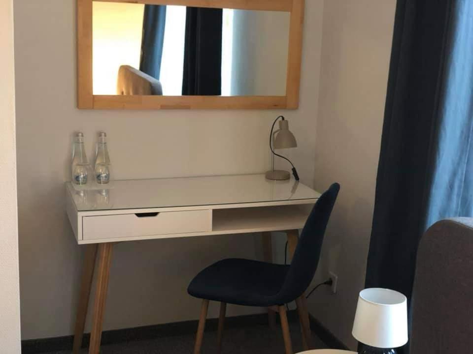 Hotel Portus 斯武普斯克 外观 照片