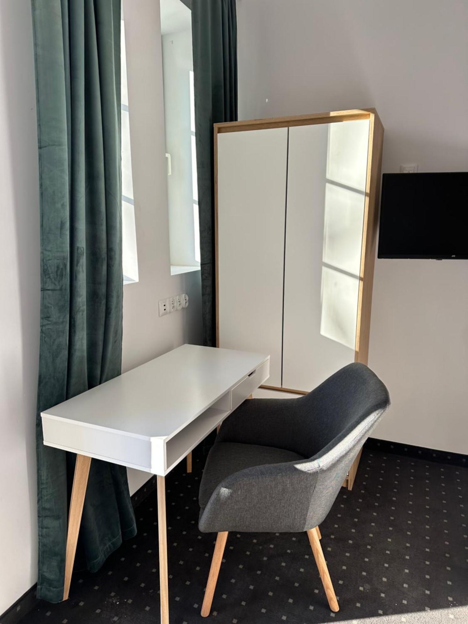 Hotel Portus 斯武普斯克 外观 照片